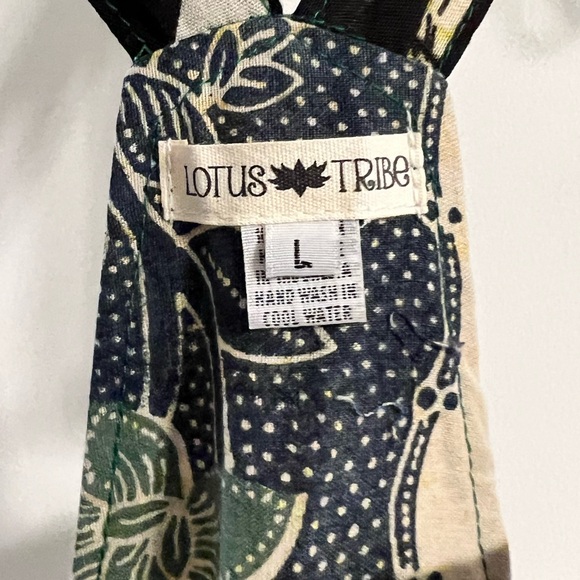 Patchwork Overall Shorts - Picture 3 of 3